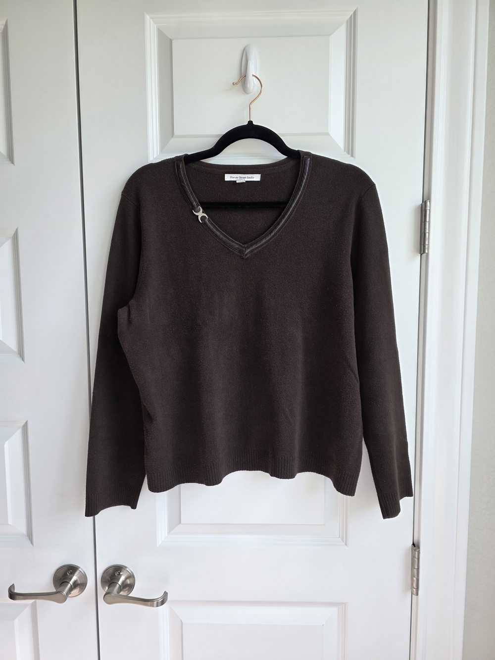 Mercer Street Studio Petite PXL Brown V-Neck Sweater Faux Leather Rhinestone